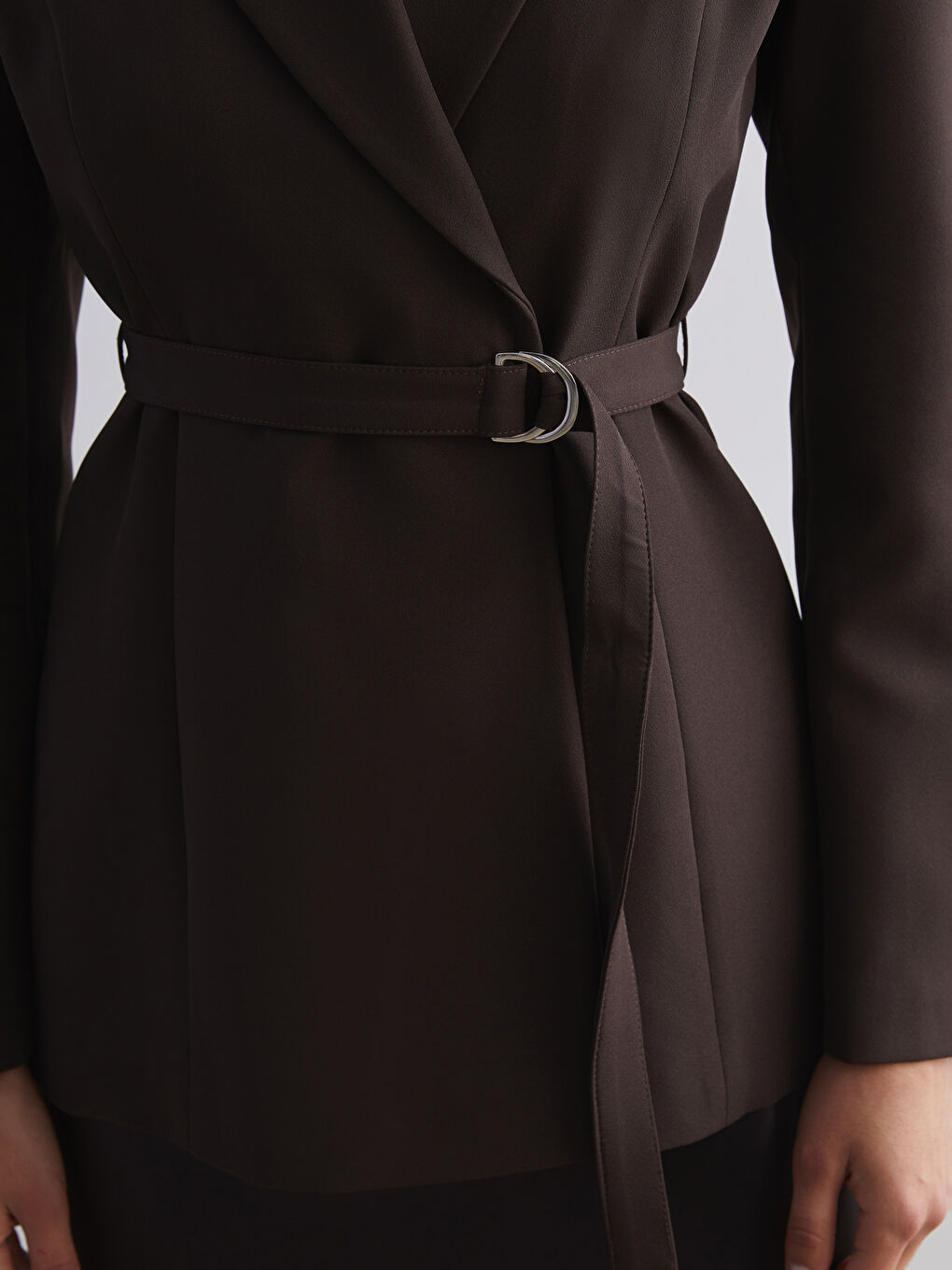 Kahverengi Beli Kemerli Kadın Blazer Ceket-2