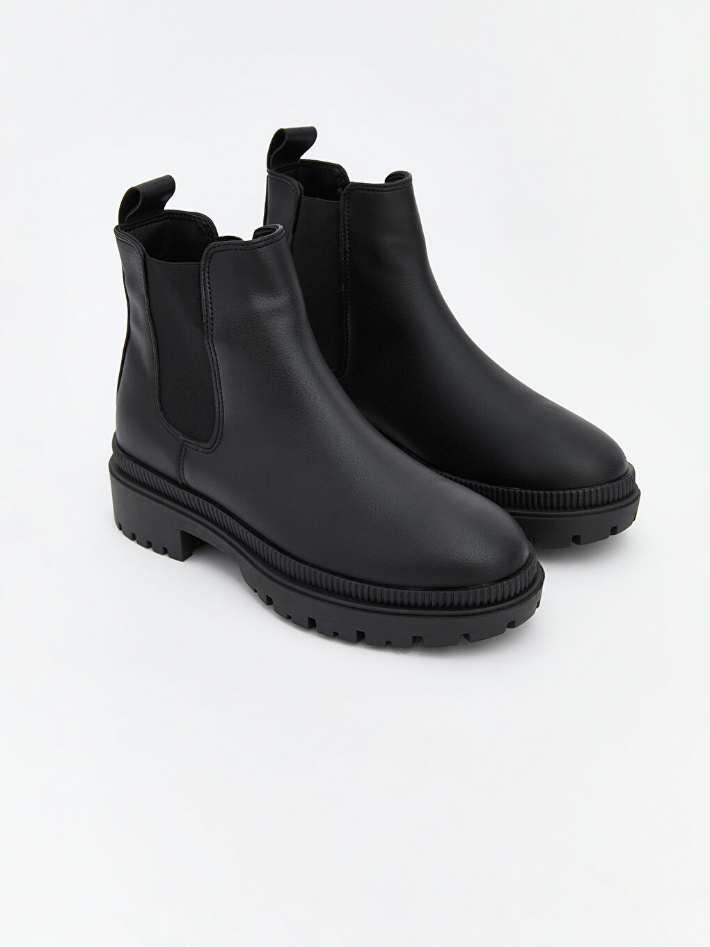 Siyah Deri Görünümlü Kadın Bot