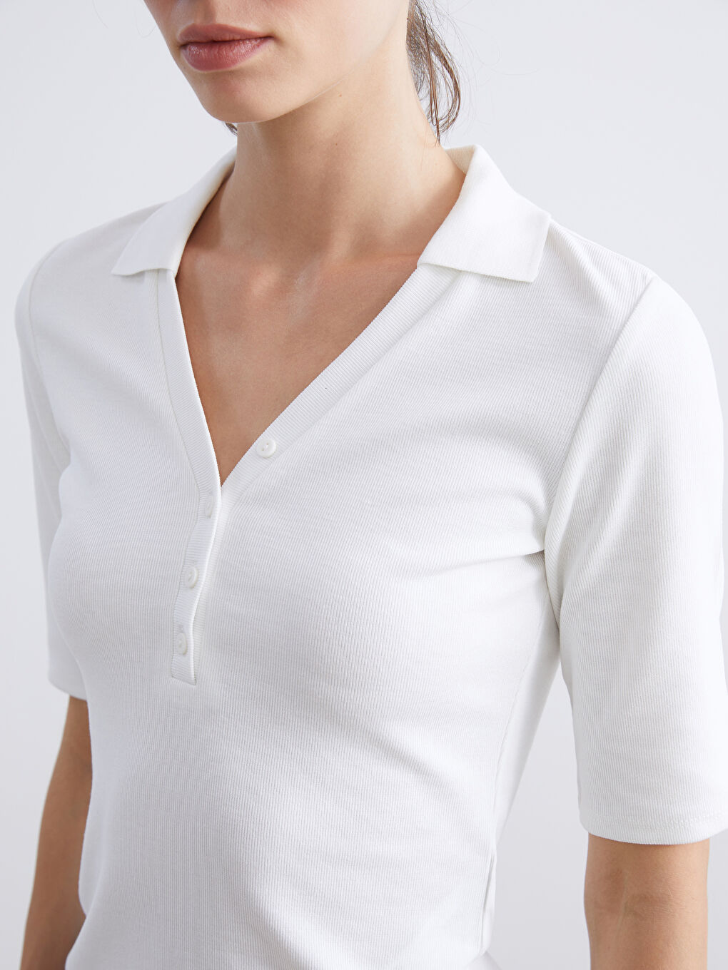 LCW Vision Woman ECRU T-Shirt -W5J113Z8-R9J