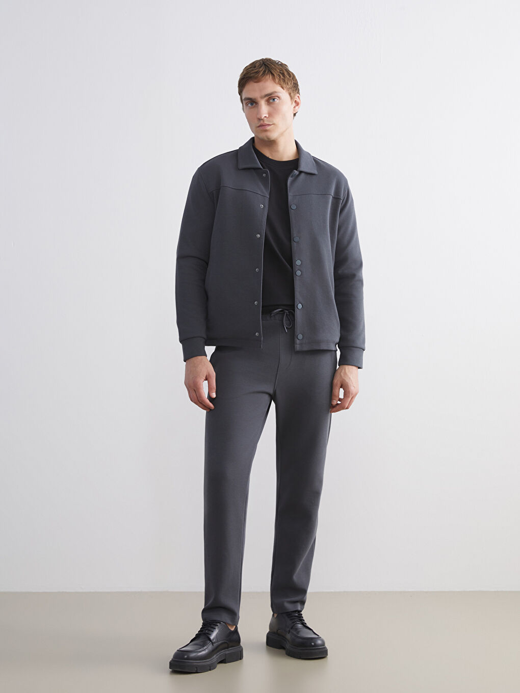 Риза яке с дълъг ръкав и свободна кройка за мъже-1