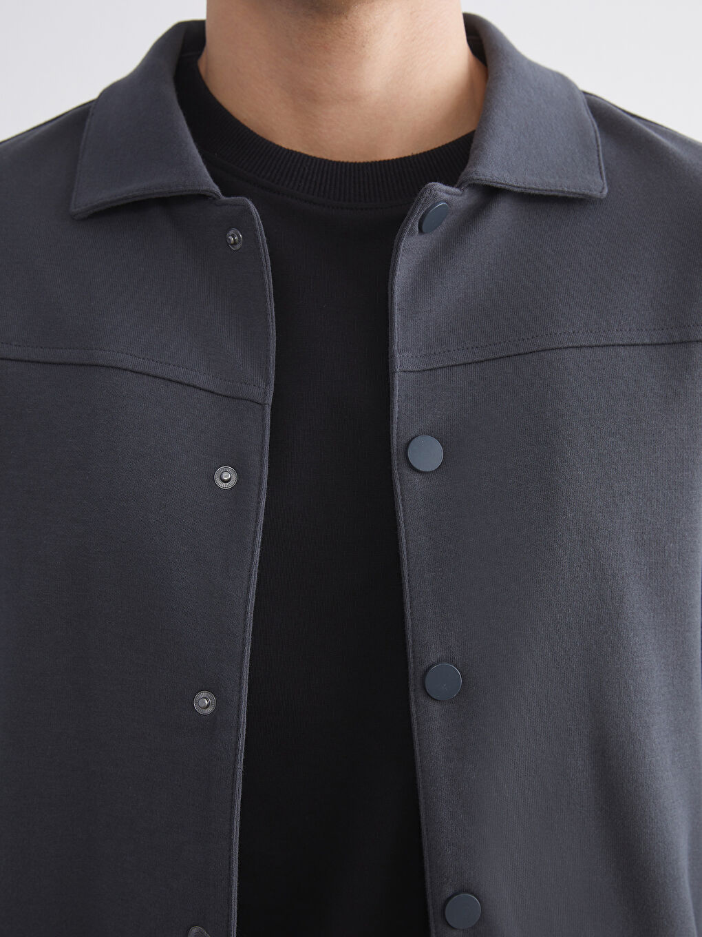 Риза яке с дълъг ръкав и свободна кройка за мъже-2