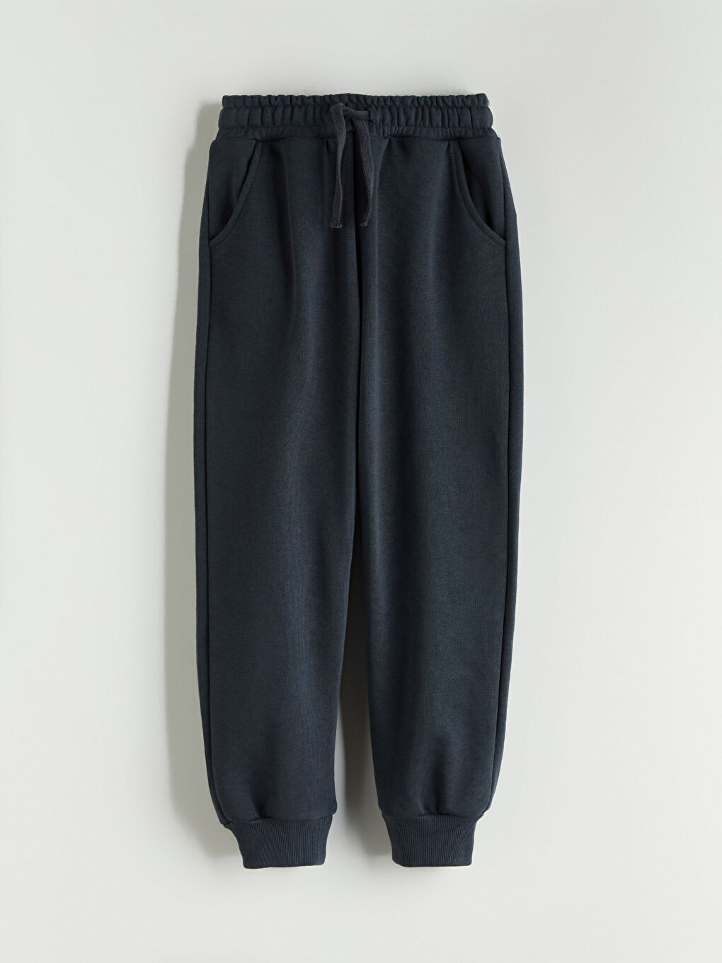 Crew Neck Boys' Sweatshirt and Sweatpants-4
