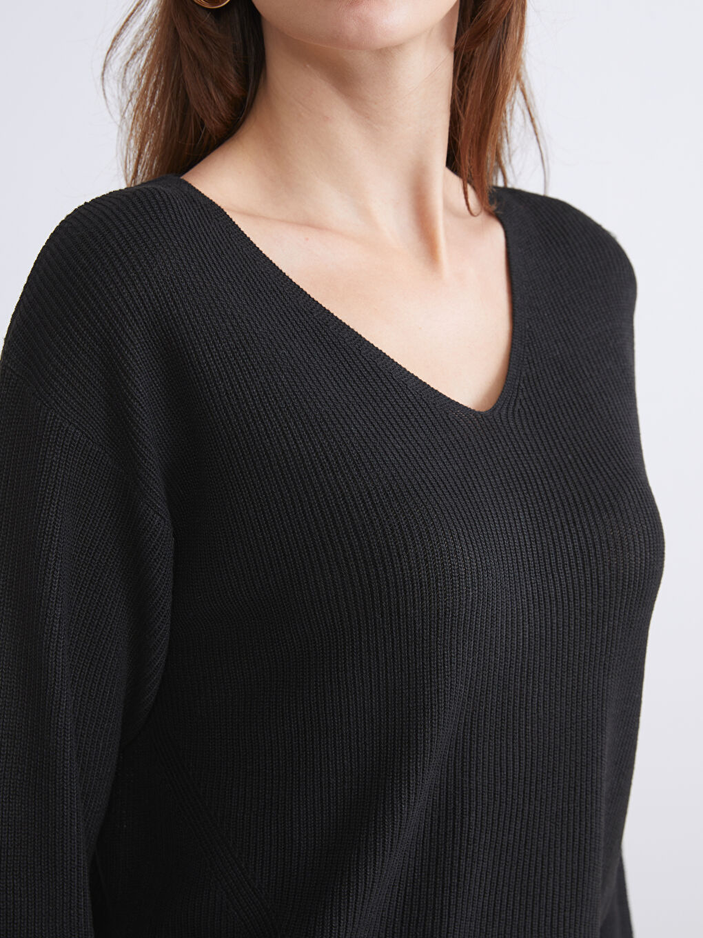 V Neck Women's Knitwear Sweater-2