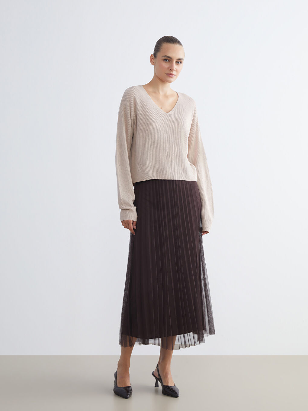 V Neck Women's Knitwear Sweater-1