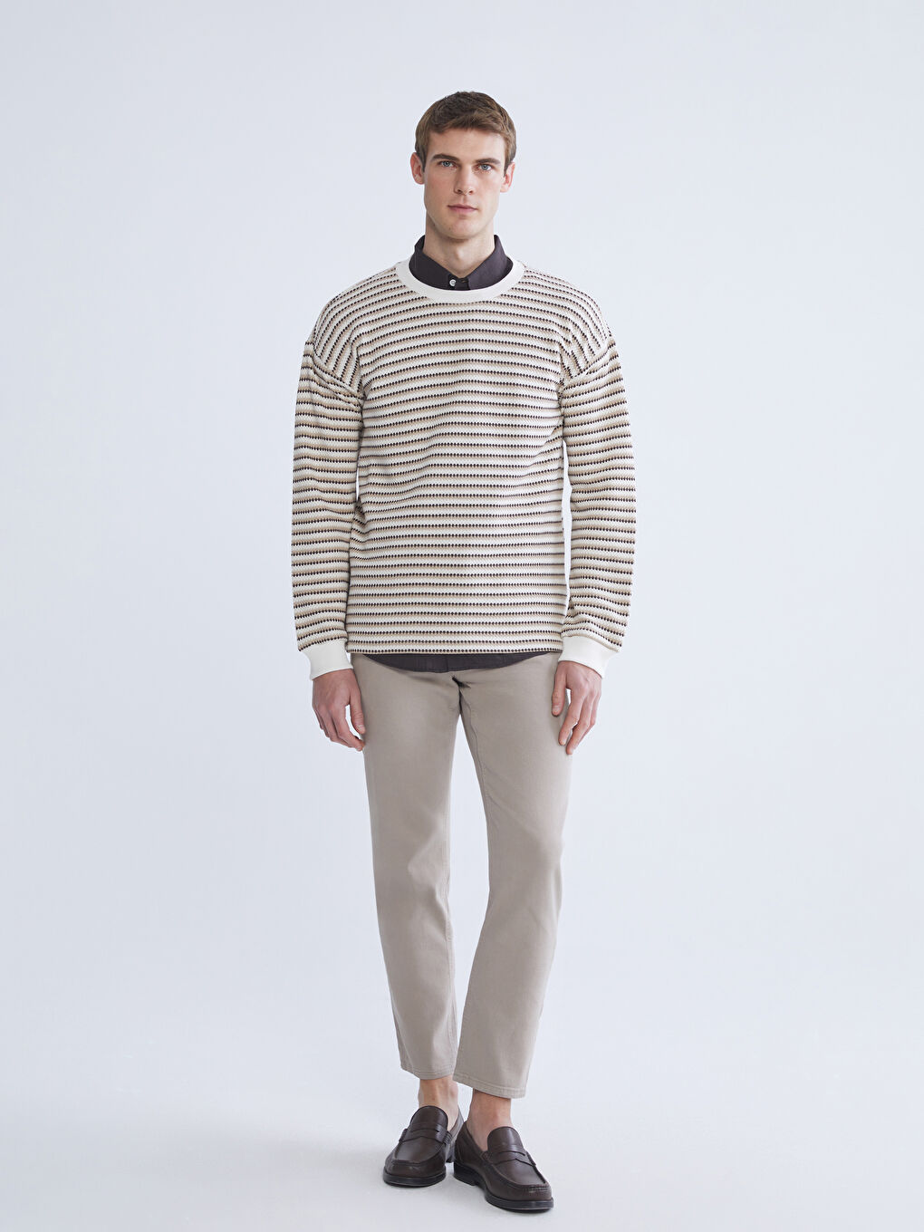 Kahverengi Bisiklet Yaka Çizgili Erkek Triko Kazak-1