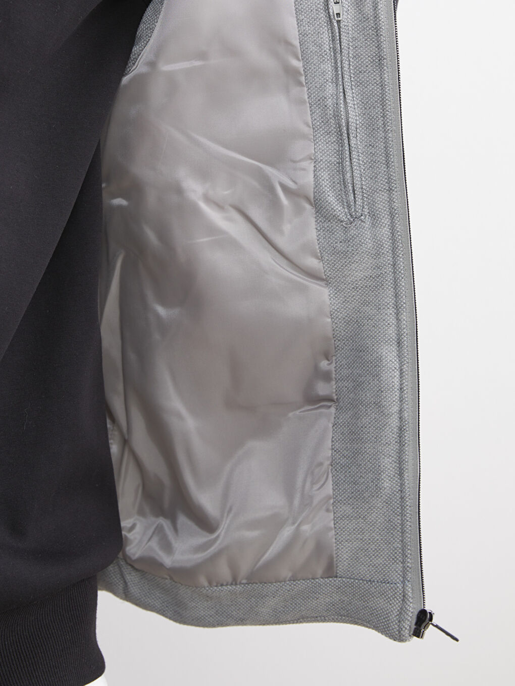 Gri Slim Fit Dik Yaka Erkek Şişme Yelek-3