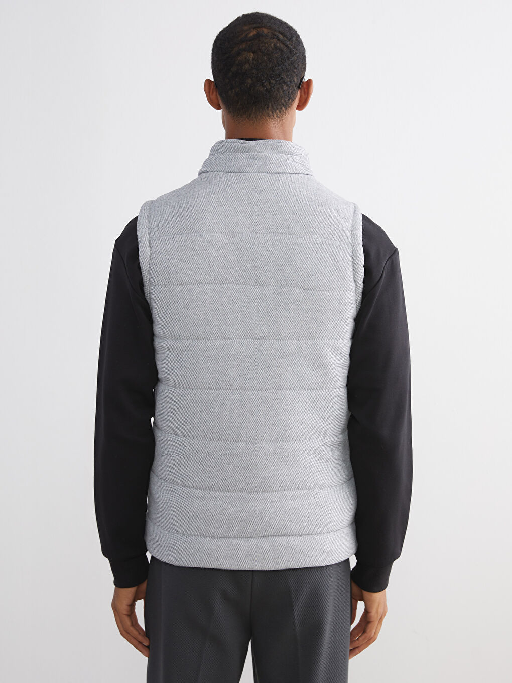 Gri Slim Fit Dik Yaka Erkek Şişme Yelek-4