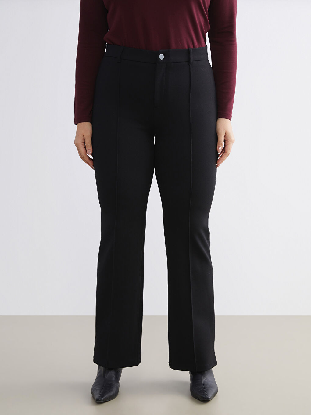 Siyah Büyük Beden Dar Fit İspanyol Paça Kadın Pantolon-5