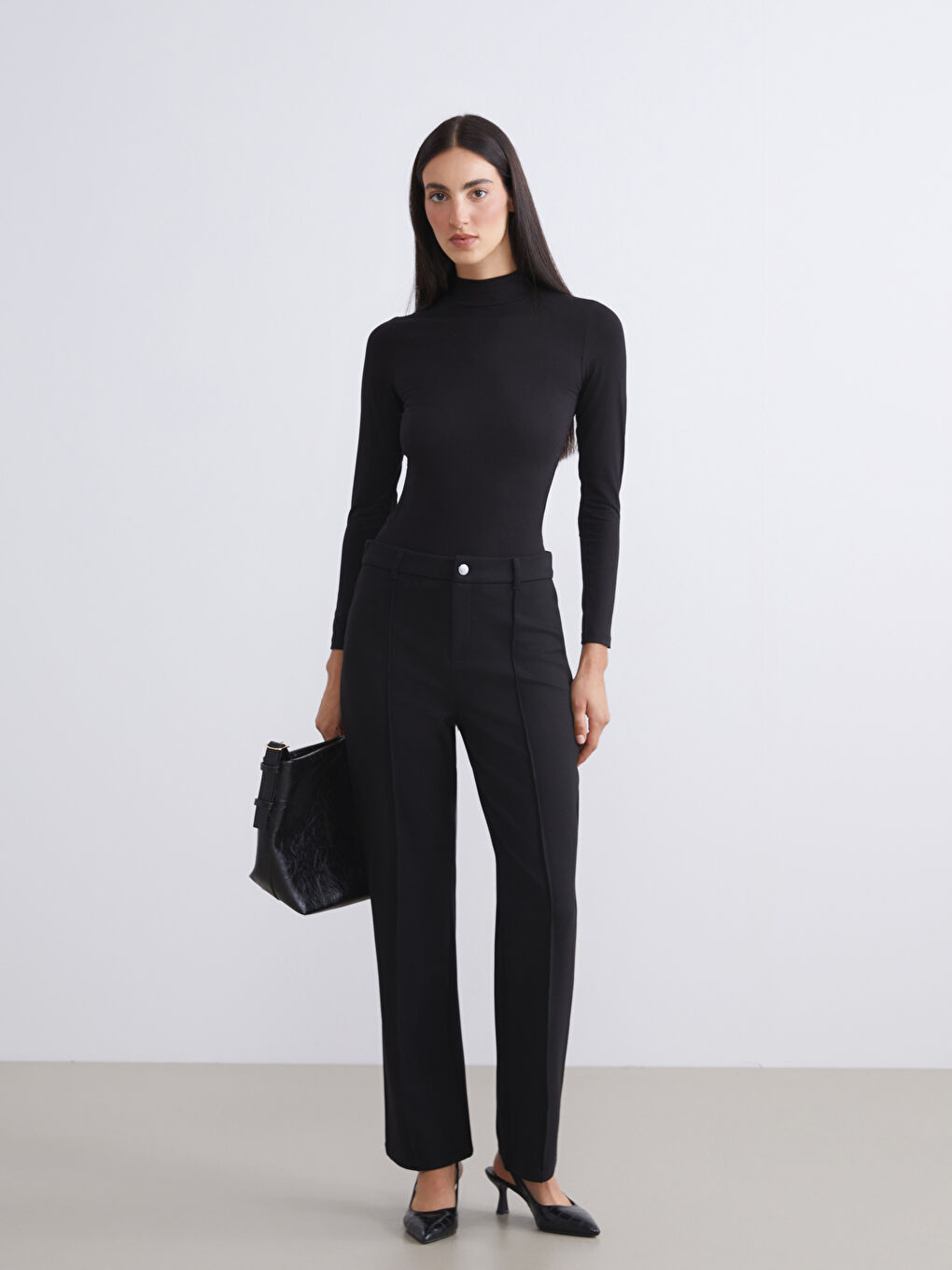 Siyah Büyük Beden Dar Fit İspanyol Paça Kadın Pantolon