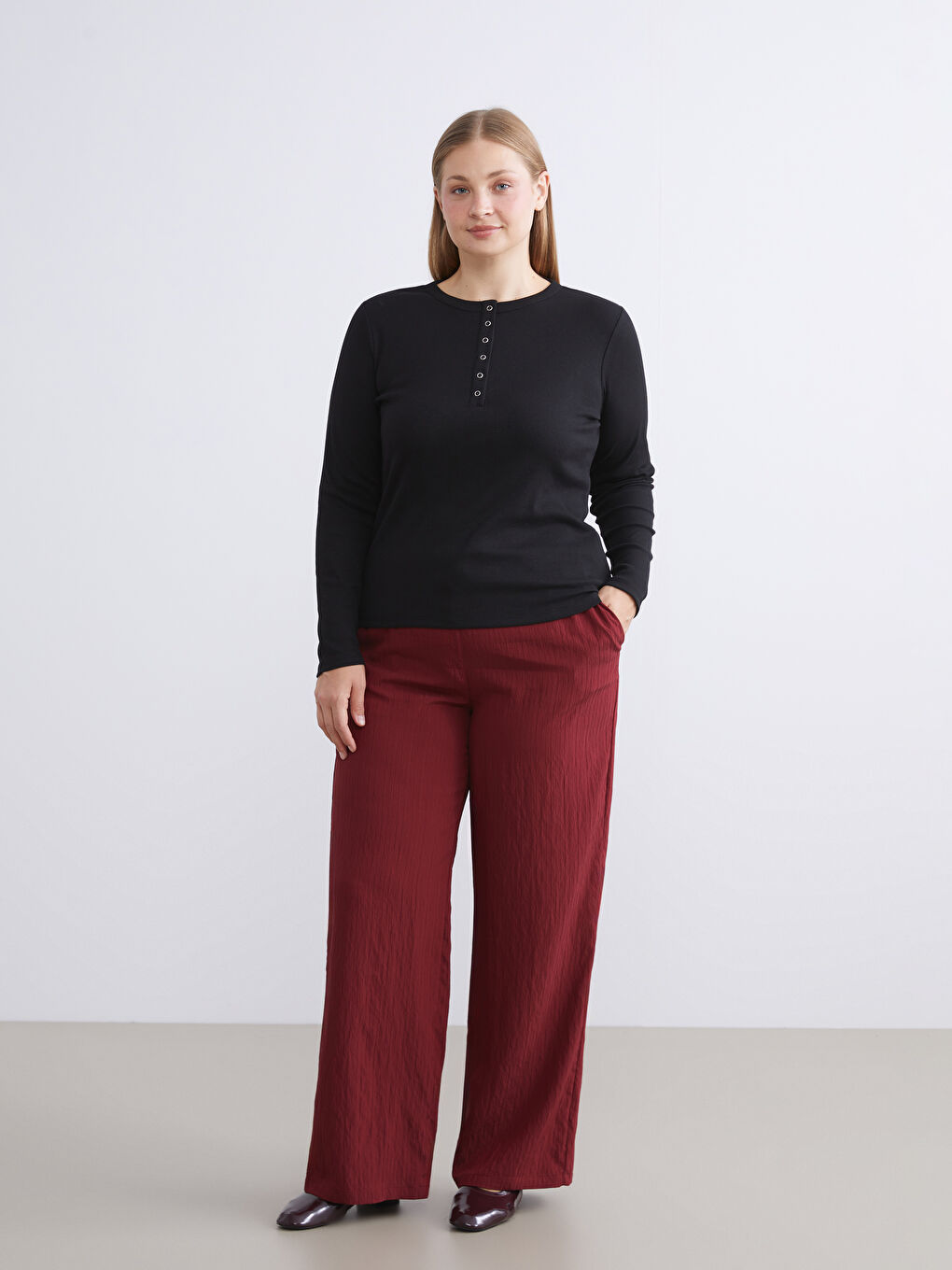 Elasticated Waist Textured Women's Trousers-1