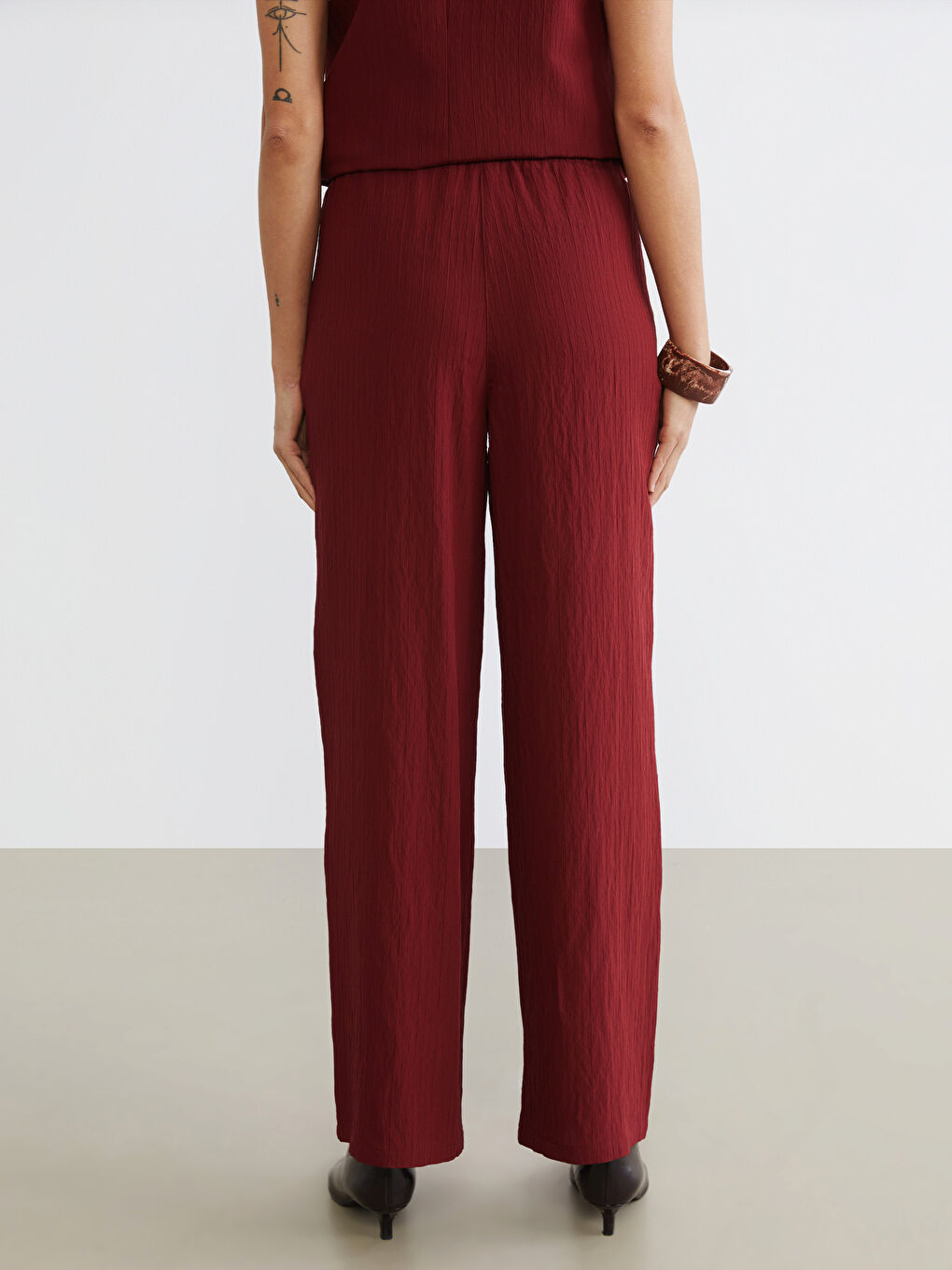 Elasticated Waist Textured Women's Trousers-7