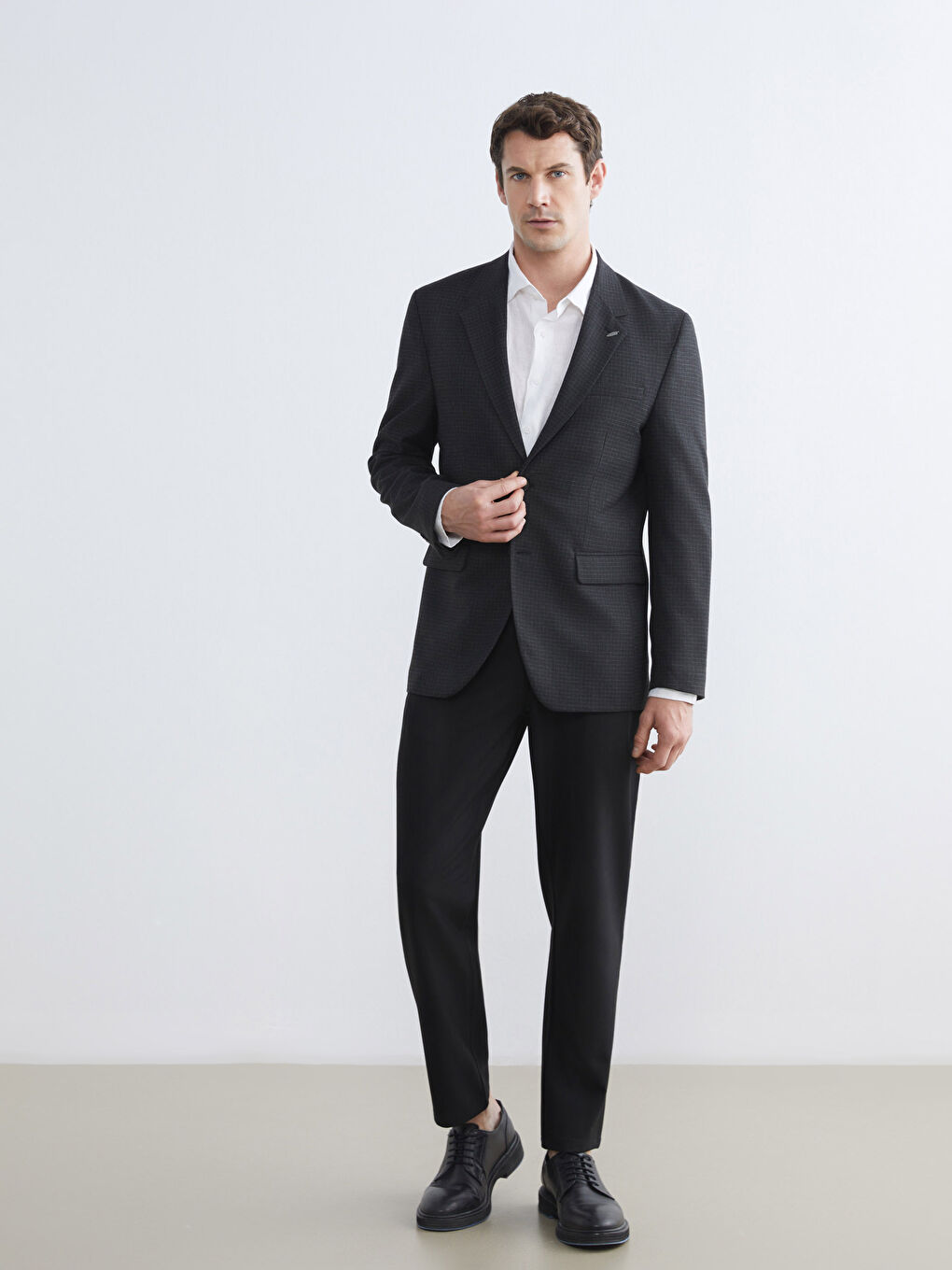 چاکەت بلیزەر فیت ئاسایی بۆ پیاوان-1