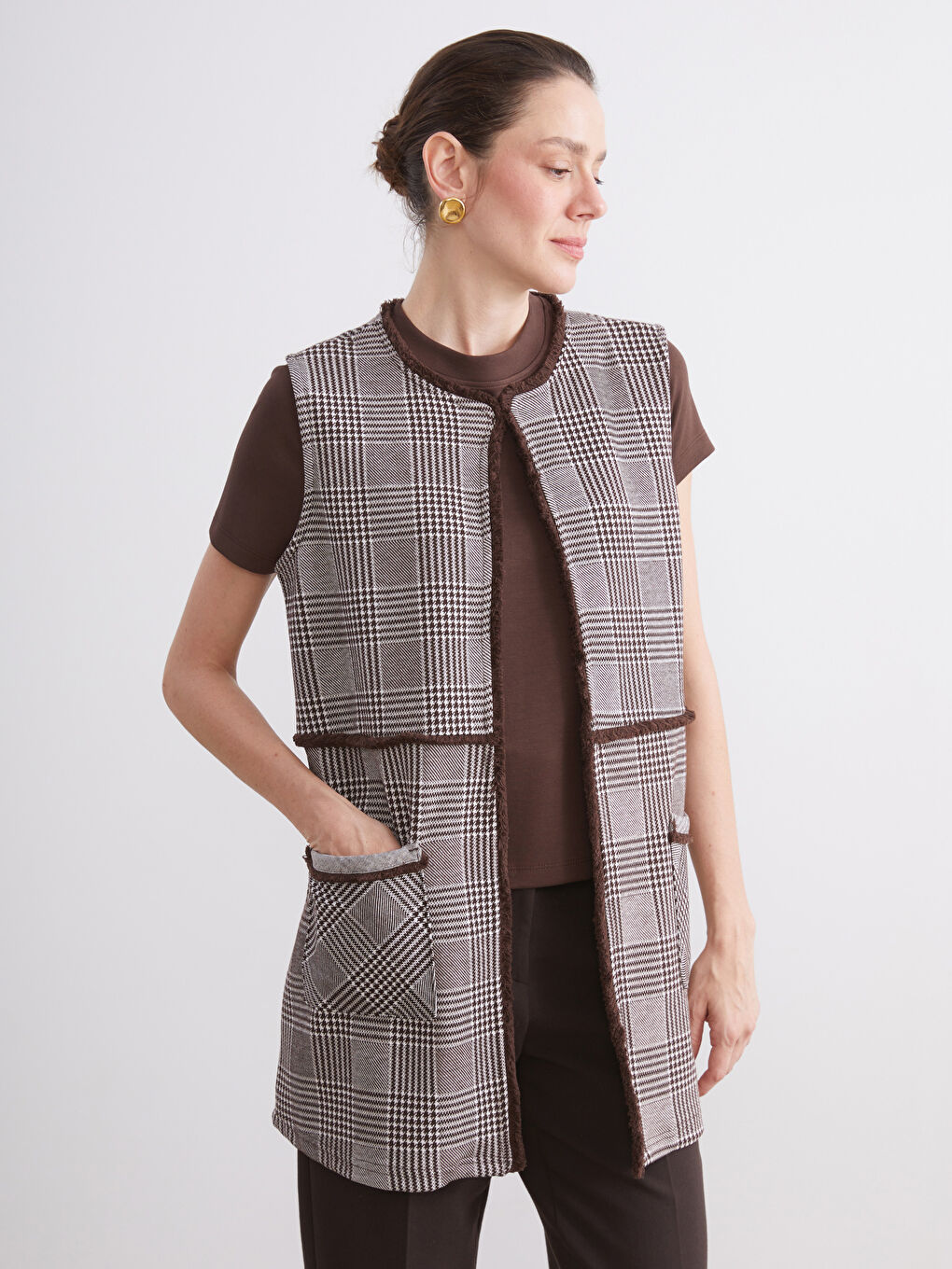 Kahverengi Bisiklet Yaka Ekose Kadın Yelek