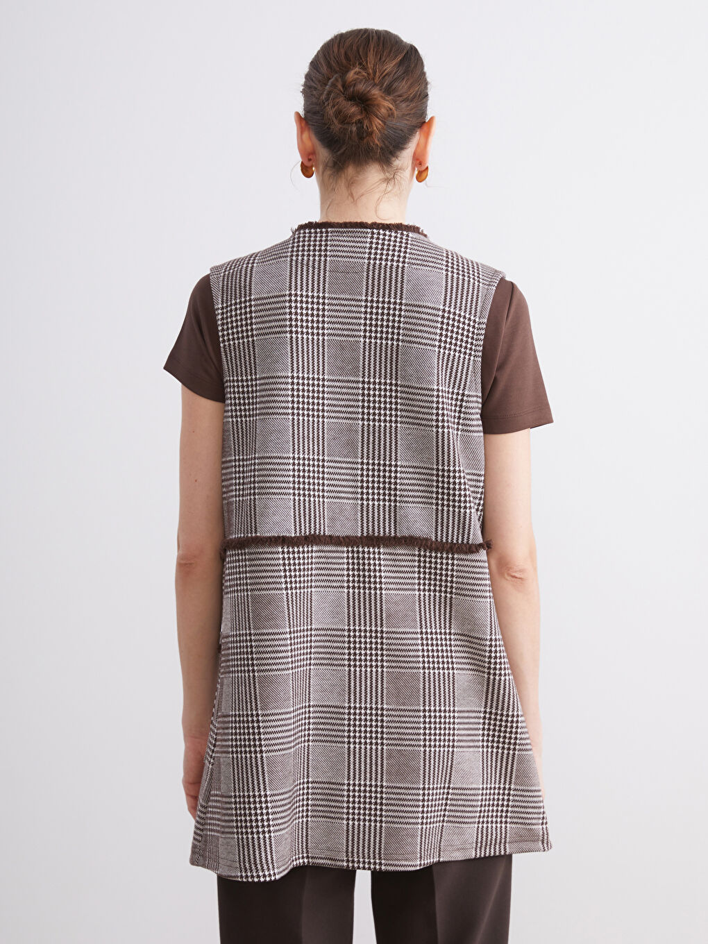 Kahverengi Bisiklet Yaka Ekose Kadın Yelek-3