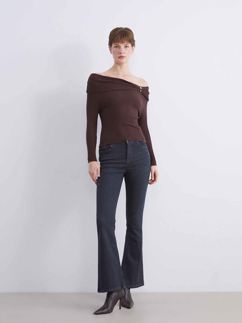 Slash Neck Women's Knitwear Sweater-1
