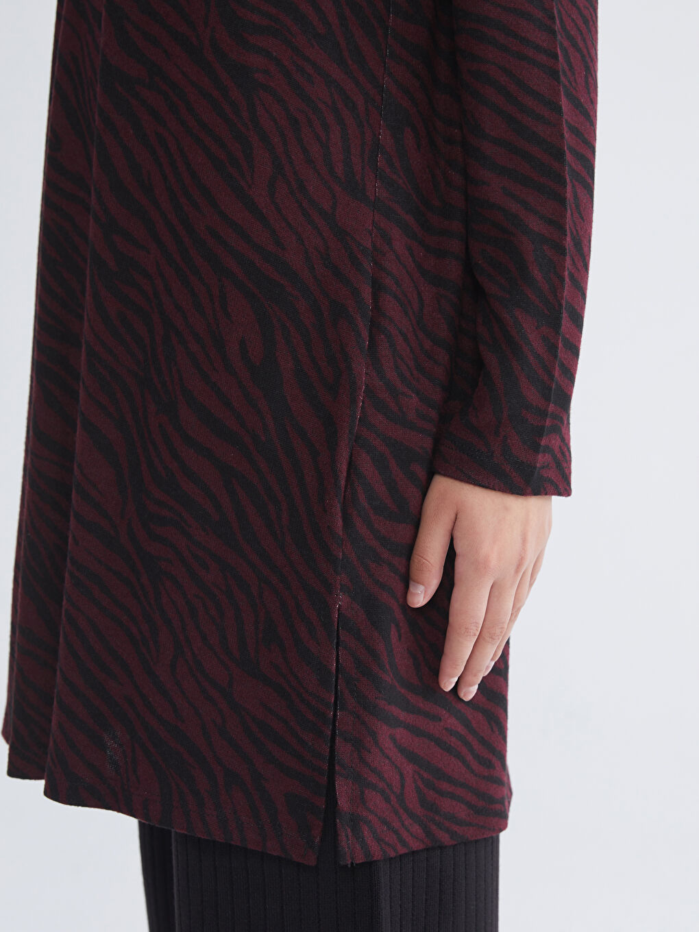 Bordo Bisiklet Yaka Desenli Kadın Tunik-2