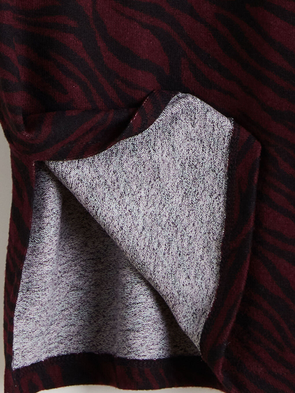 Bordo Bisiklet Yaka Desenli Kadın Tunik-6