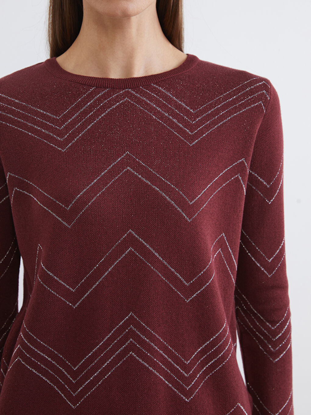 Džemper od trikotaže sa okruglim izrezom i uzorkom za žene-2