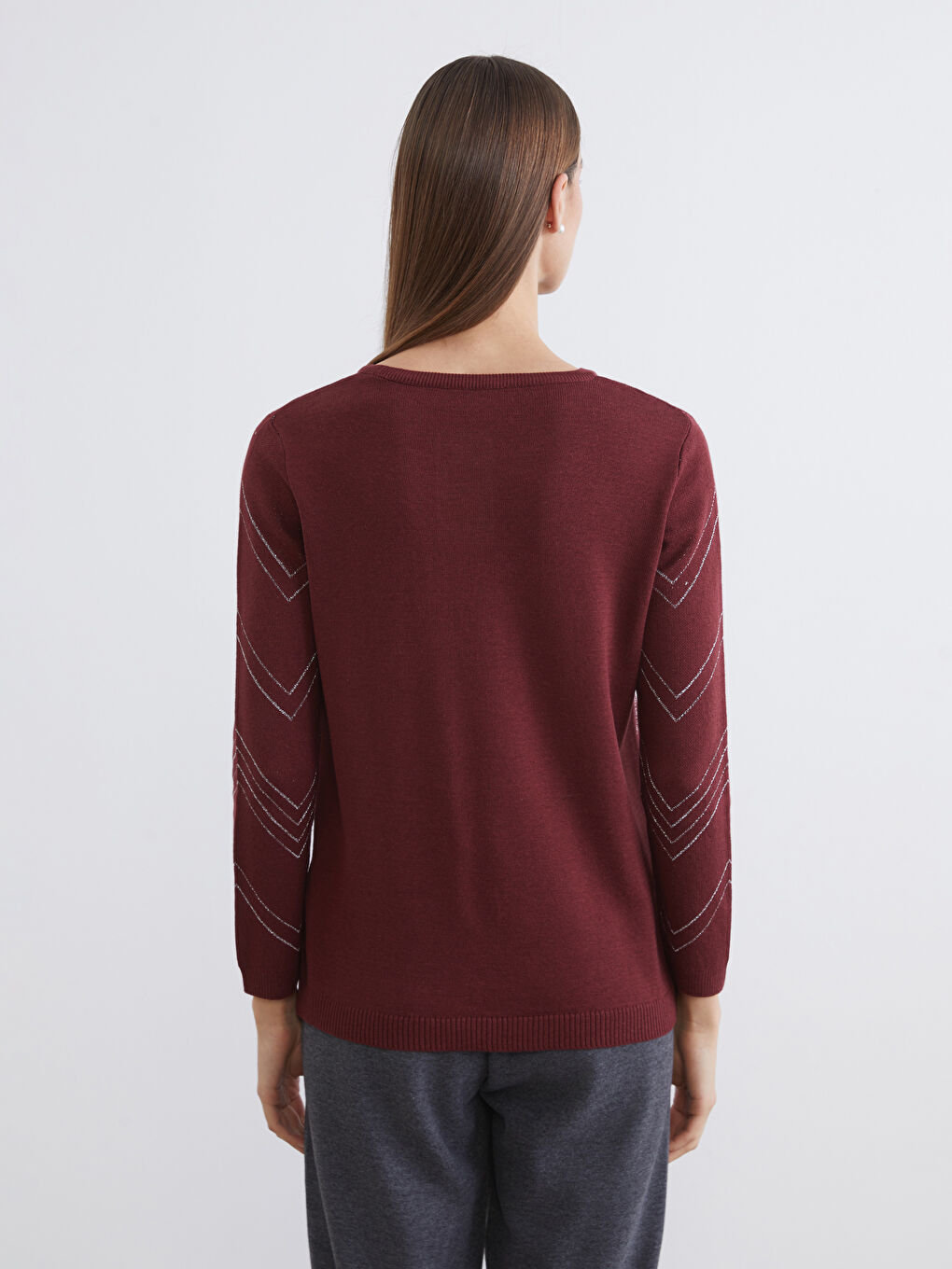 Džemper od trikotaže sa okruglim izrezom i uzorkom za žene-3