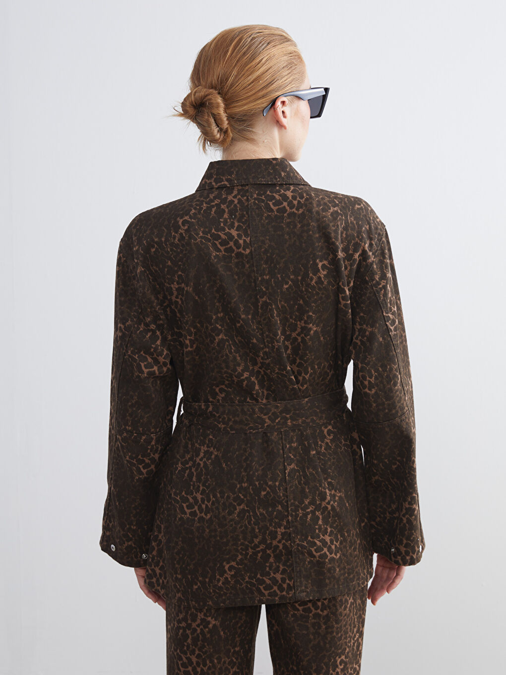 LCW Modest Collared Neck Leopard Print Women's Denim Jacket -W5J277Z8-LQY