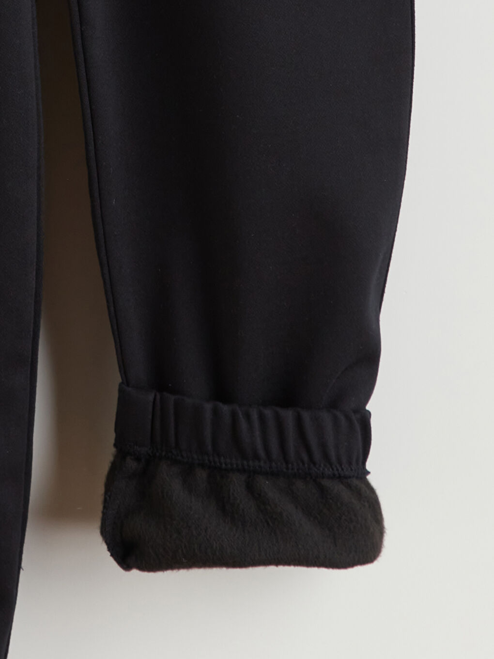 Elasticated Waist Boys' Cargo Jogger Pants-1