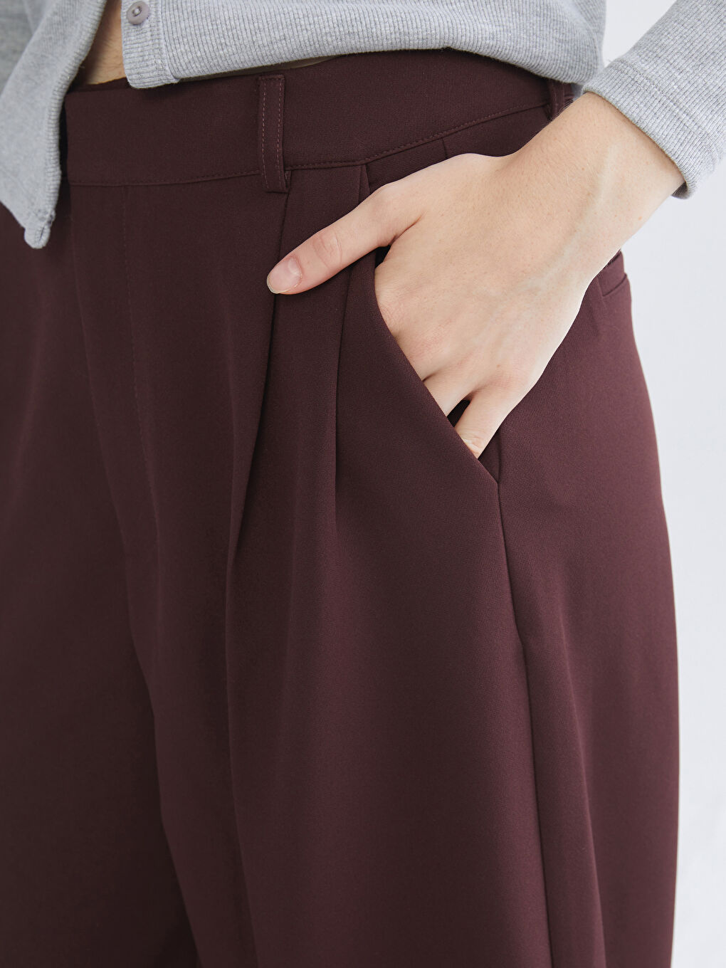 Loose Fit Wide Leg Women's Trousers-3