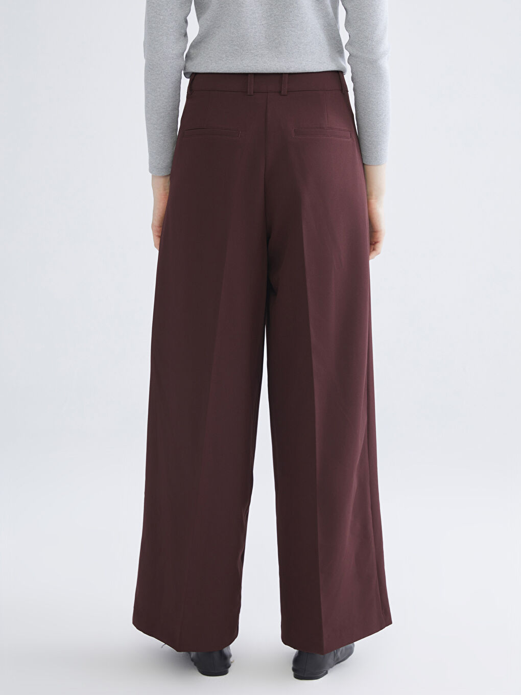 Loose Fit Wide Leg Women's Trousers-4