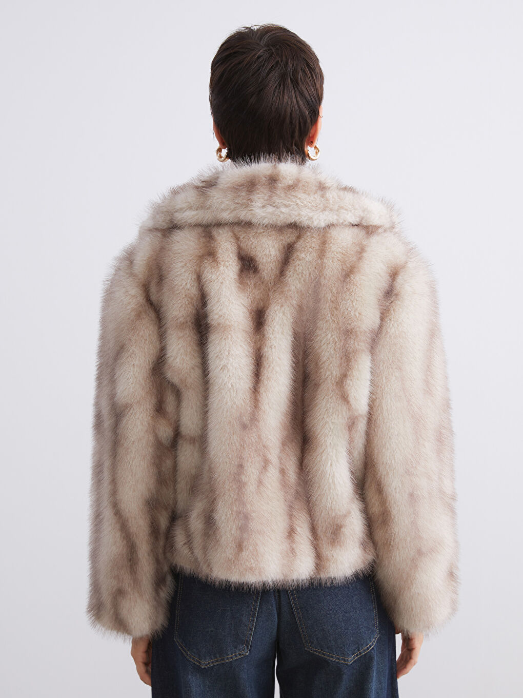 Bej Dik Yaka Kadın Kürk Mont-4