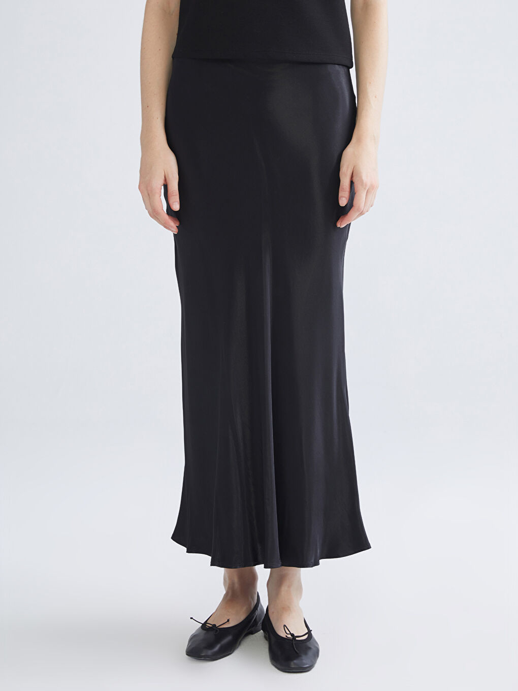 XSIDE Elastic Waist Ruffled Satin Skirt -W5J413Z8-CVL