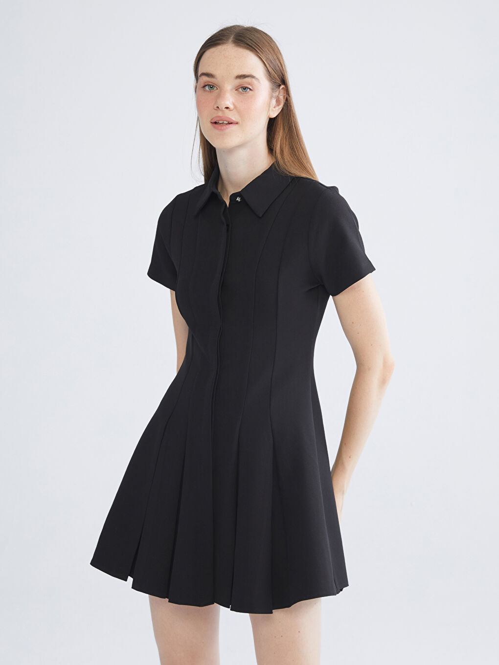 Žena CRNA Haljina-1