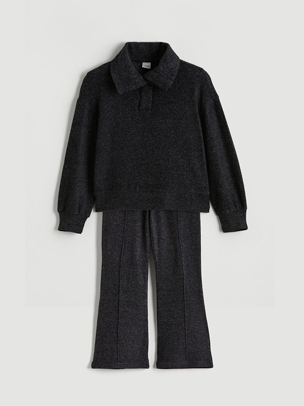 Shirt Collar Girls' Sweatshirt and Sweatpants