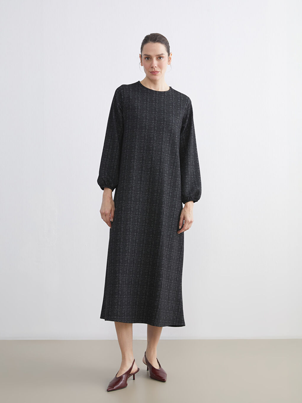 Crew Neck Patterned Dress-1
