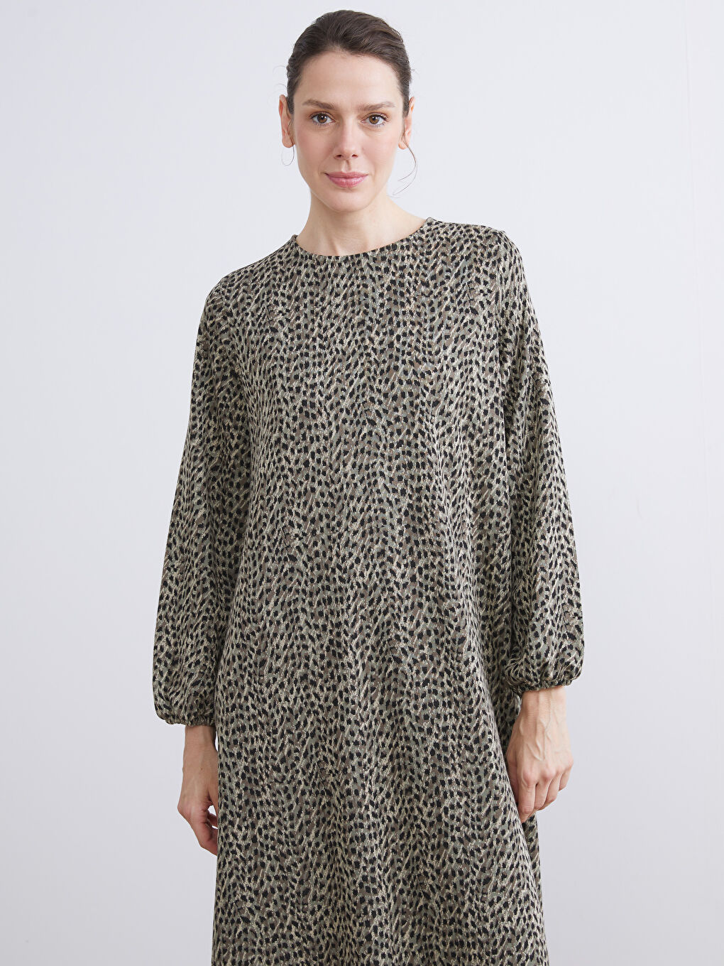 Plus Size Crew Neck Patterned Dress-2