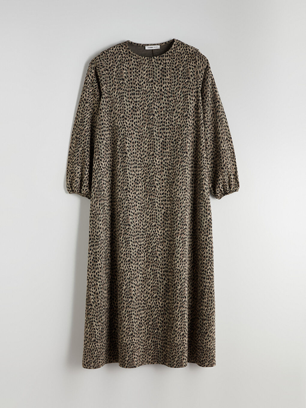Plus Size Crew Neck Patterned Dress-8
