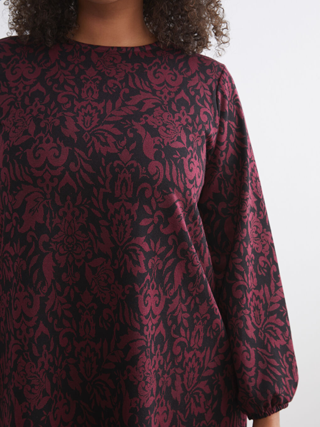 Plus Size Crew Neck Patterned Dress-6