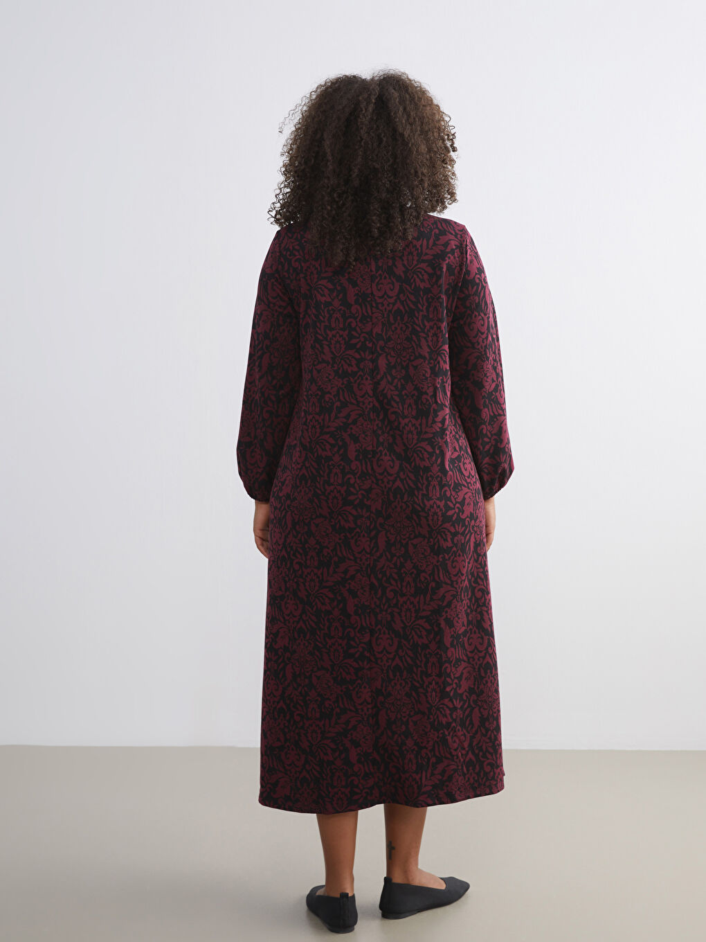 Plus Size Crew Neck Patterned Dress-7