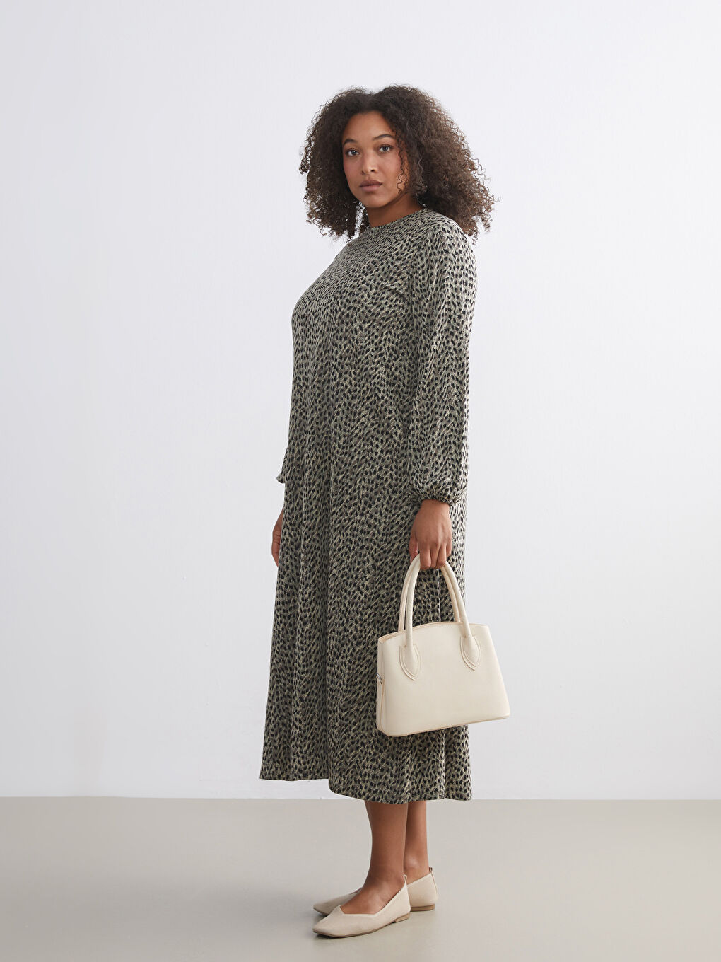 Plus Size Crew Neck Patterned Dress-1