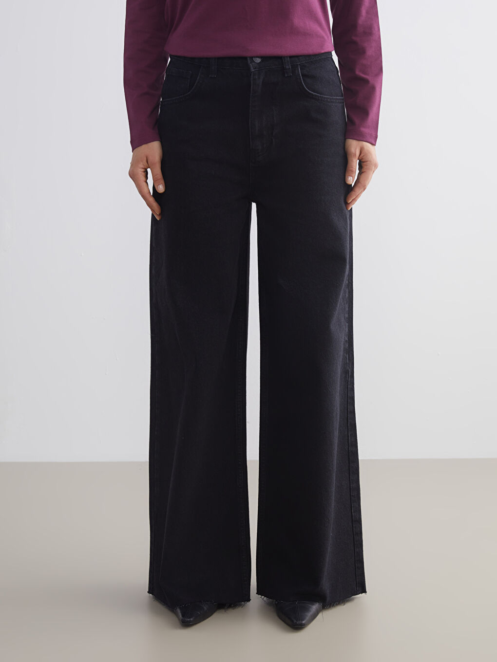 Женские широкие джинсы-1