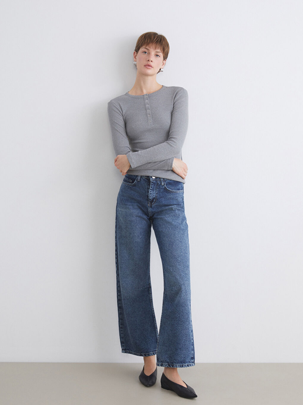 Crew Neck Women's Body-2