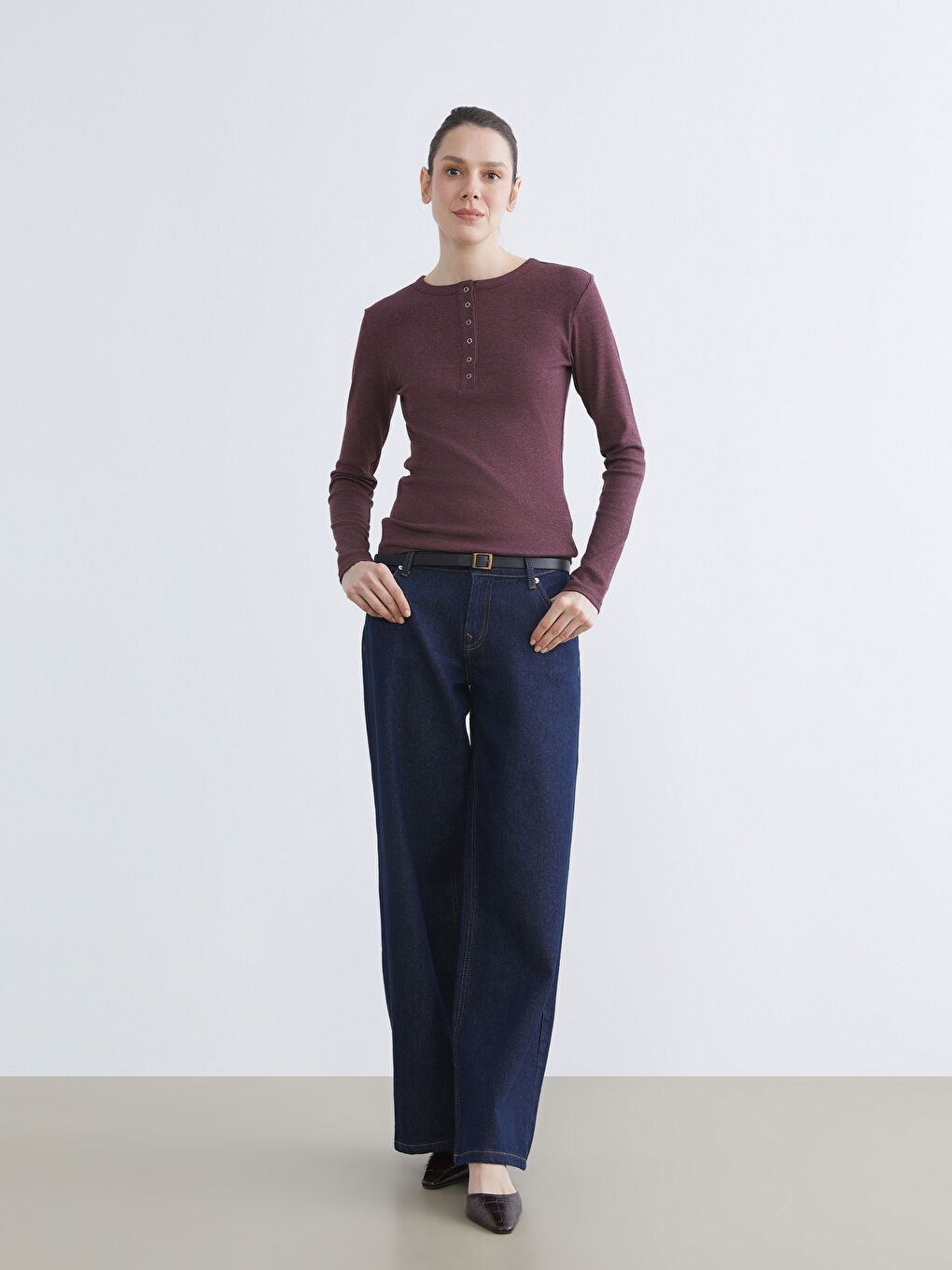 Crew Neck Women's Body-1