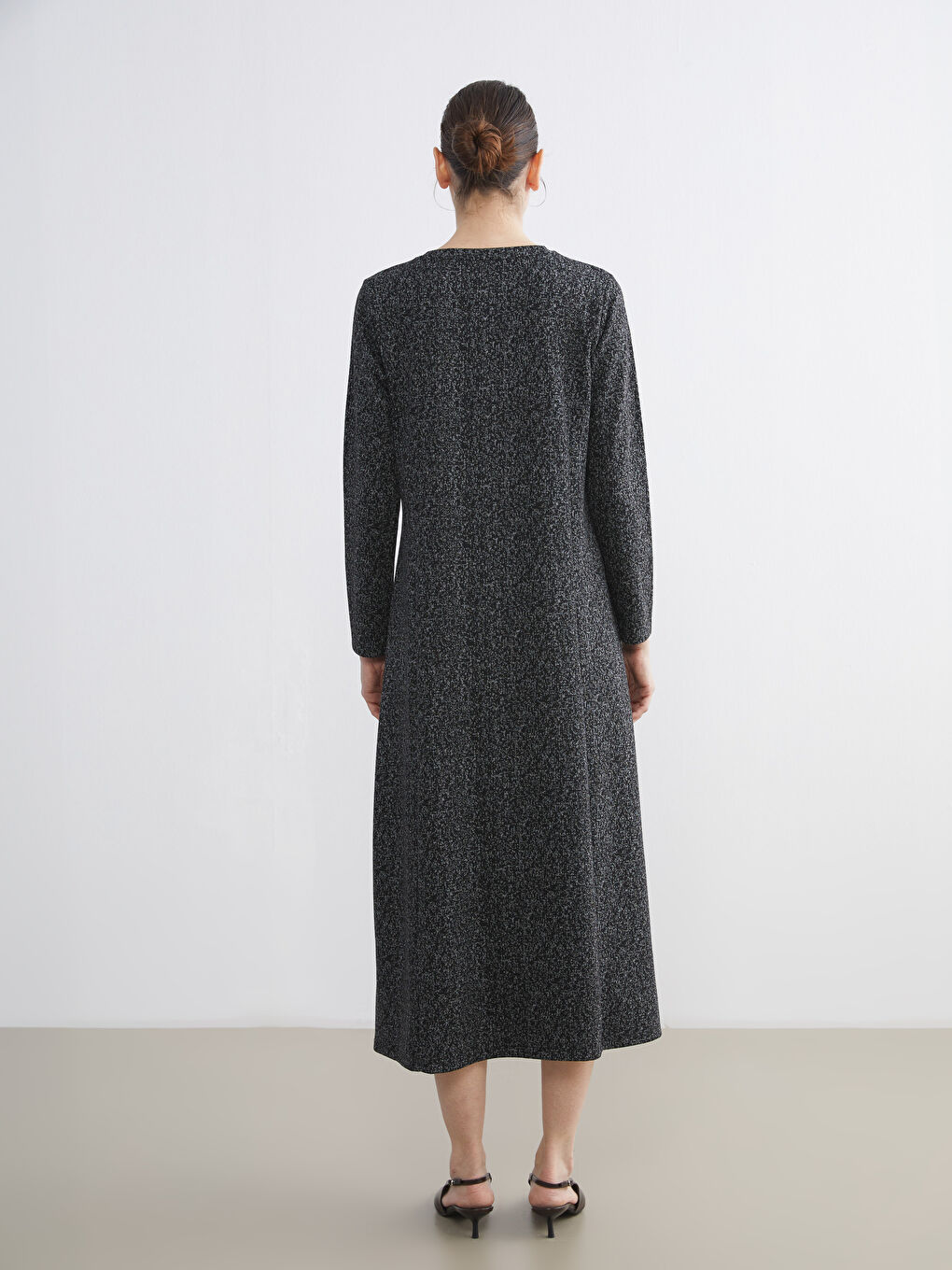 Crew Neck Patterned A-Line Dress-3