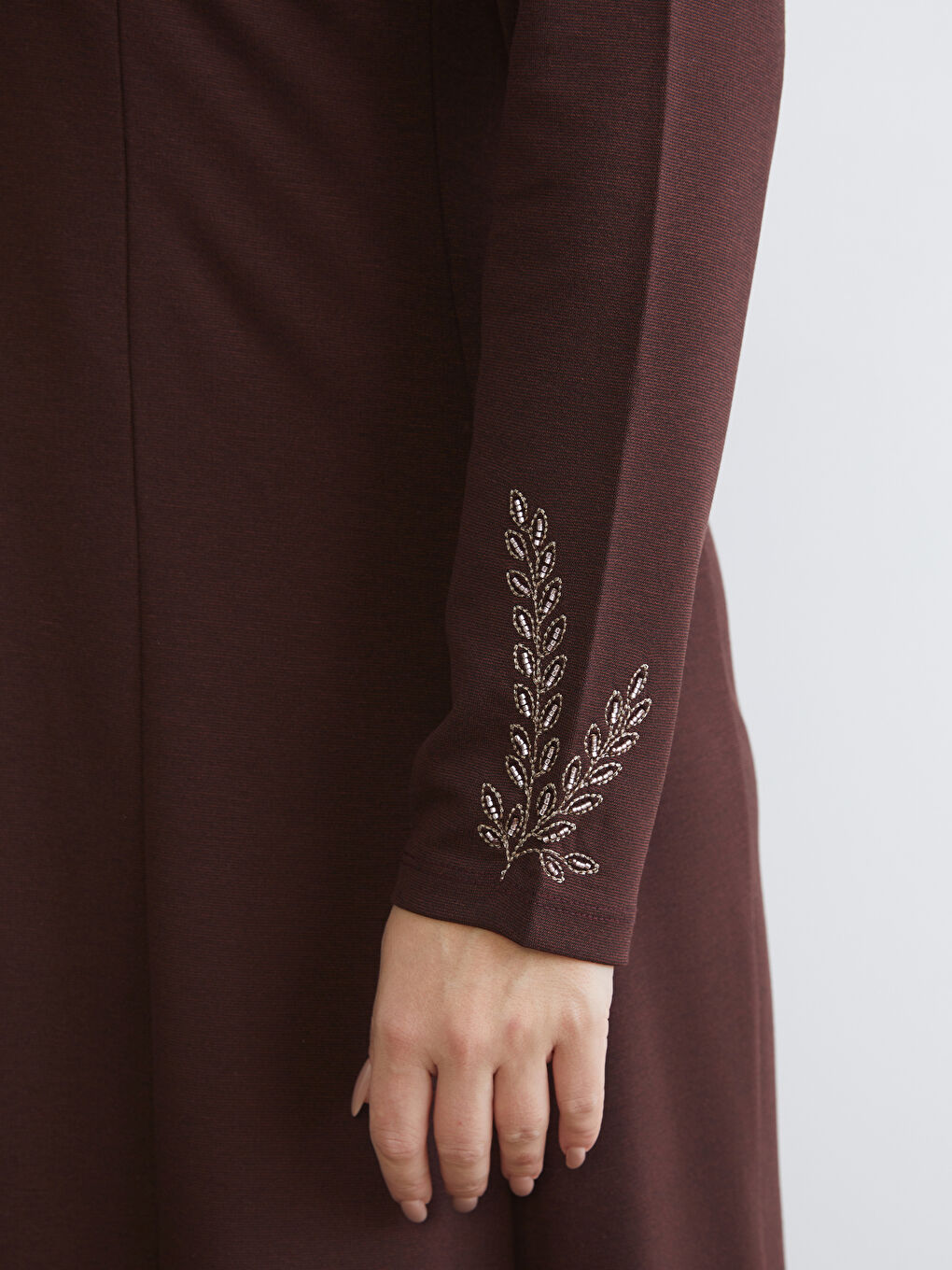 Kahverengi Bisiklet Yaka A Kesim Çiçek Nakışlı Elbise-2