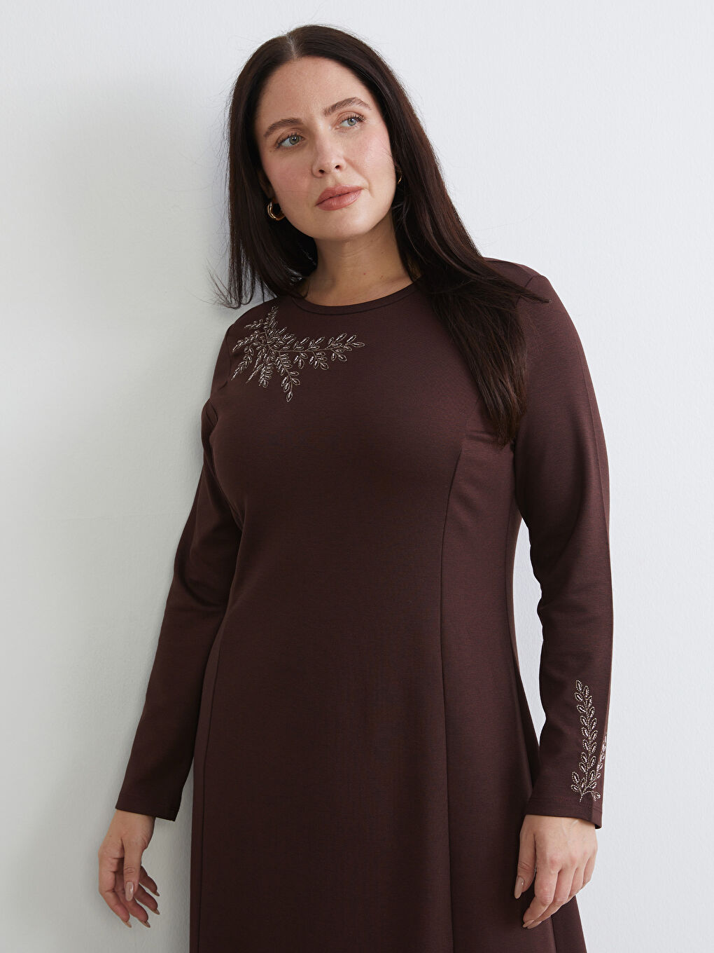 Kahverengi Bisiklet Yaka A Kesim Çiçek Nakışlı Elbise-1