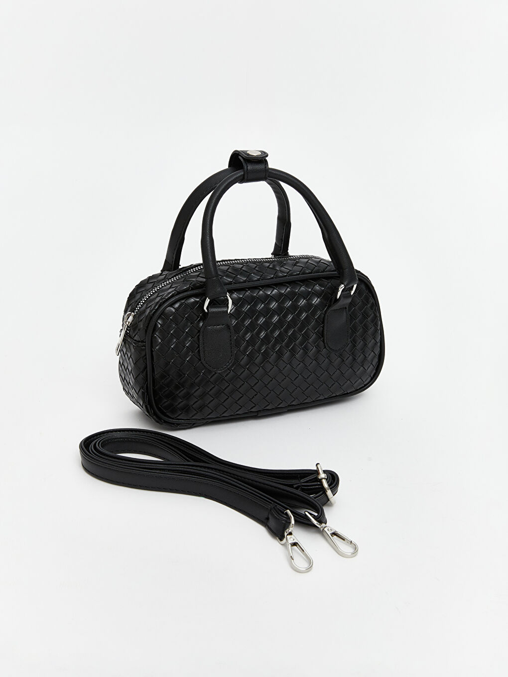 Siyah Deri Görünümlü Kadın Omuz Çantası-1