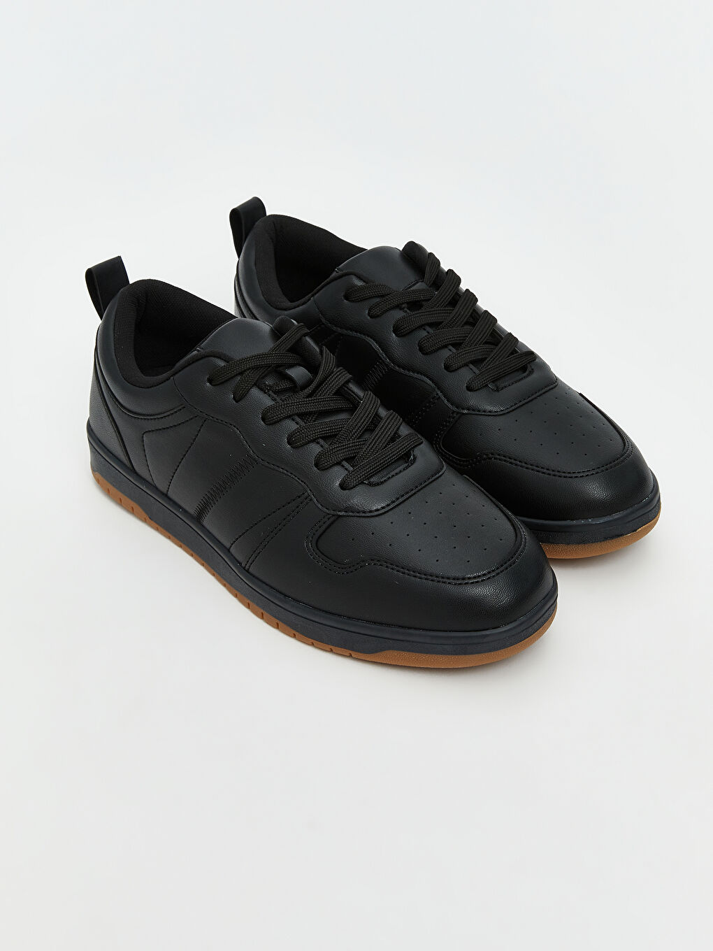 Siyah Bağcıklı Erkek Spor Ayakkabı