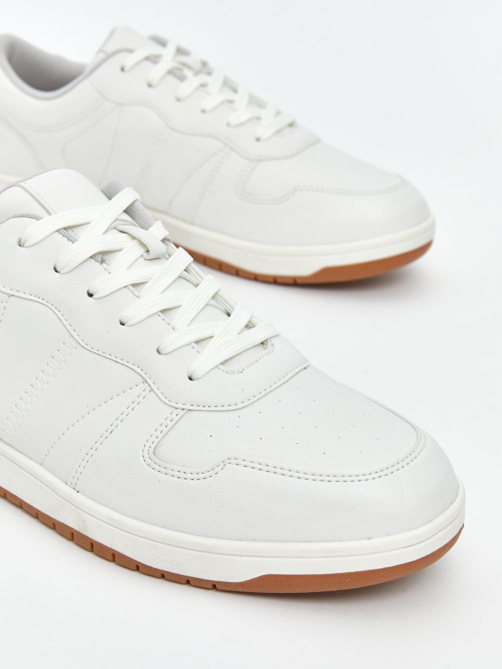 Beyaz Bağcıklı Erkek Spor Ayakkabı-2