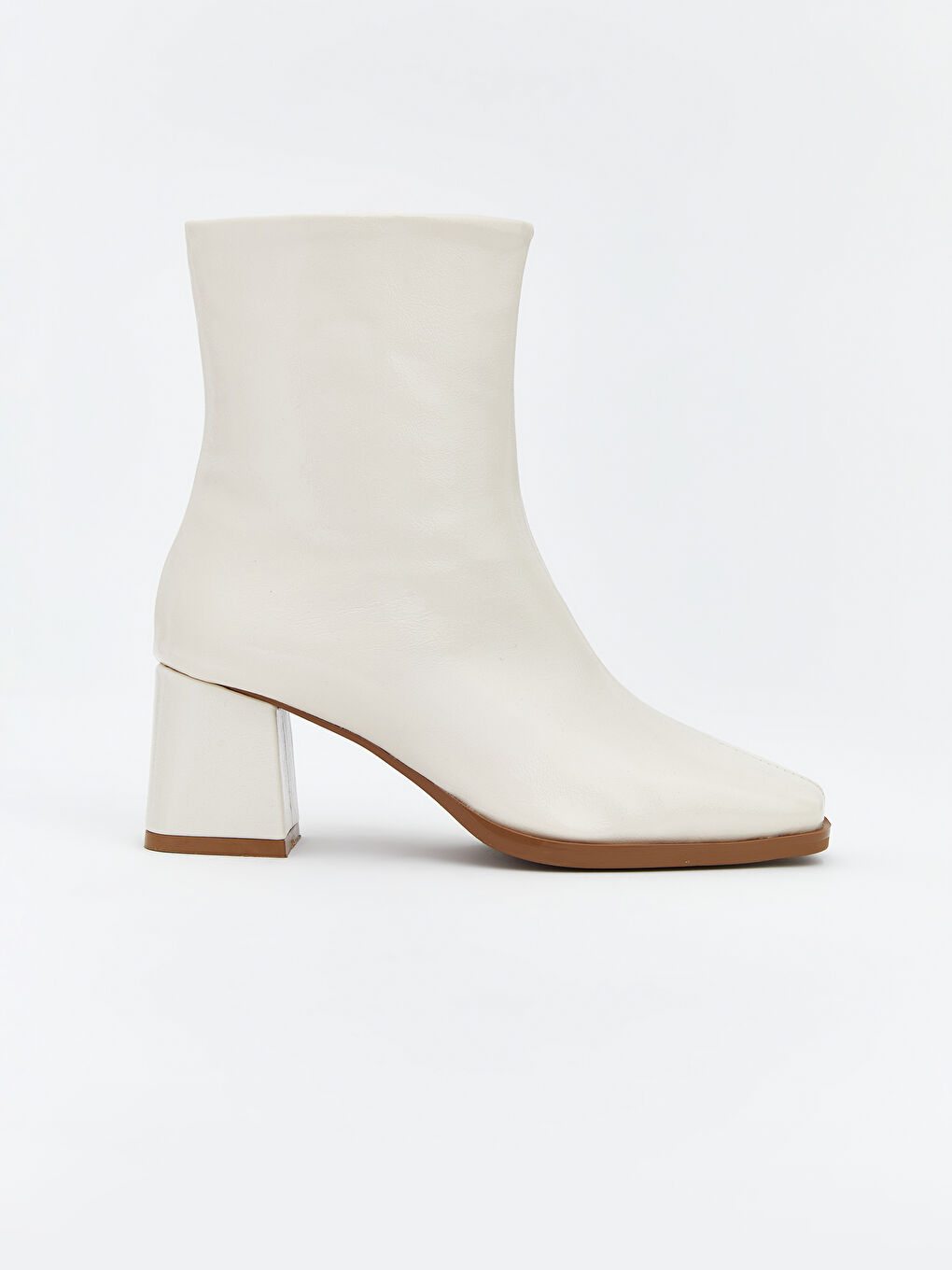 Ekru Süet Görünümlü Kadın Topuklu Bot-2