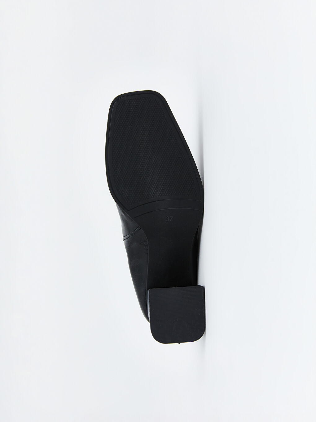 Siyah Süet Görünümlü Kadın Topuklu Bot-3