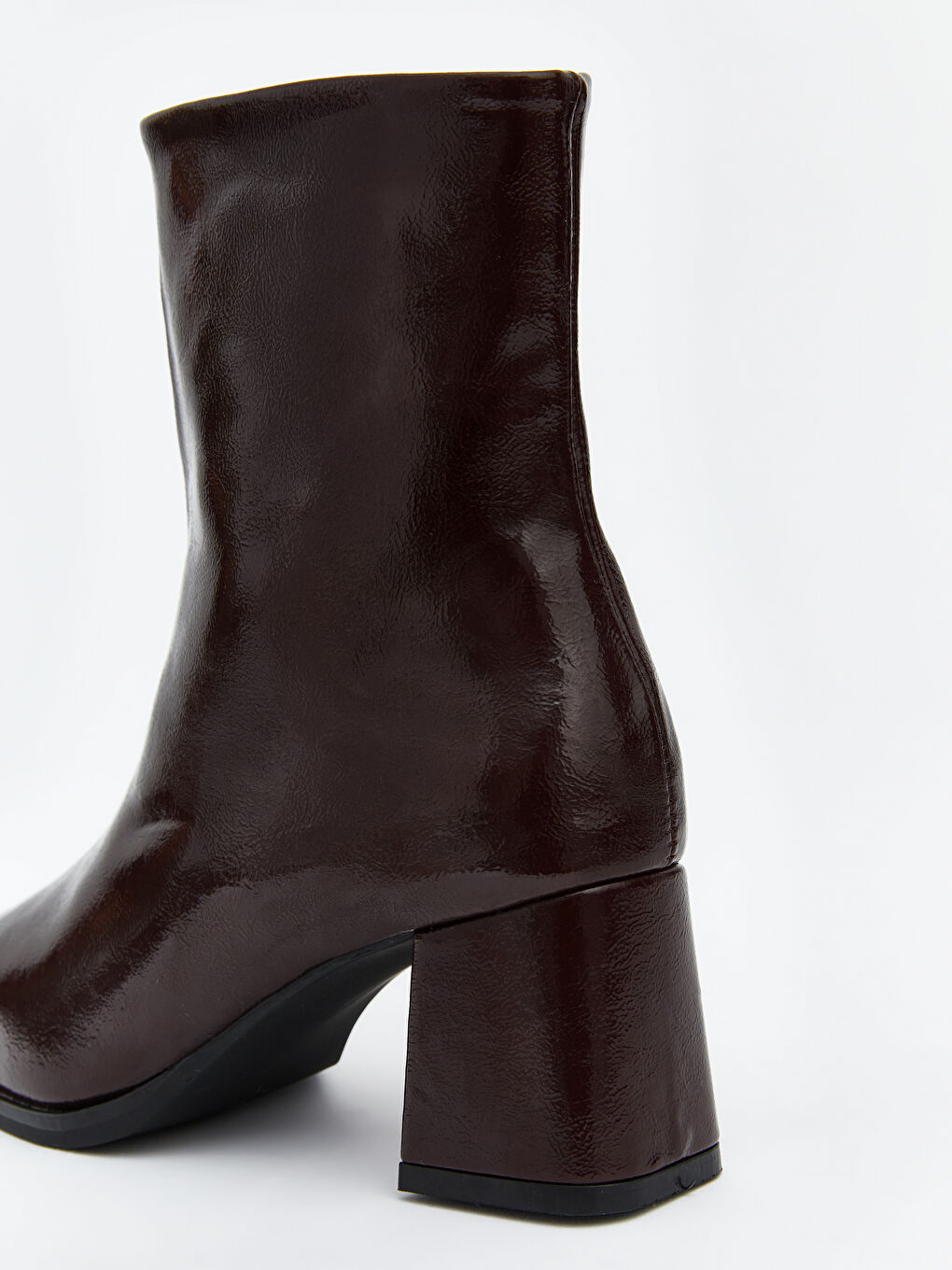 Bordo Deri Görünümlü Kadın Topuklu Bot-5