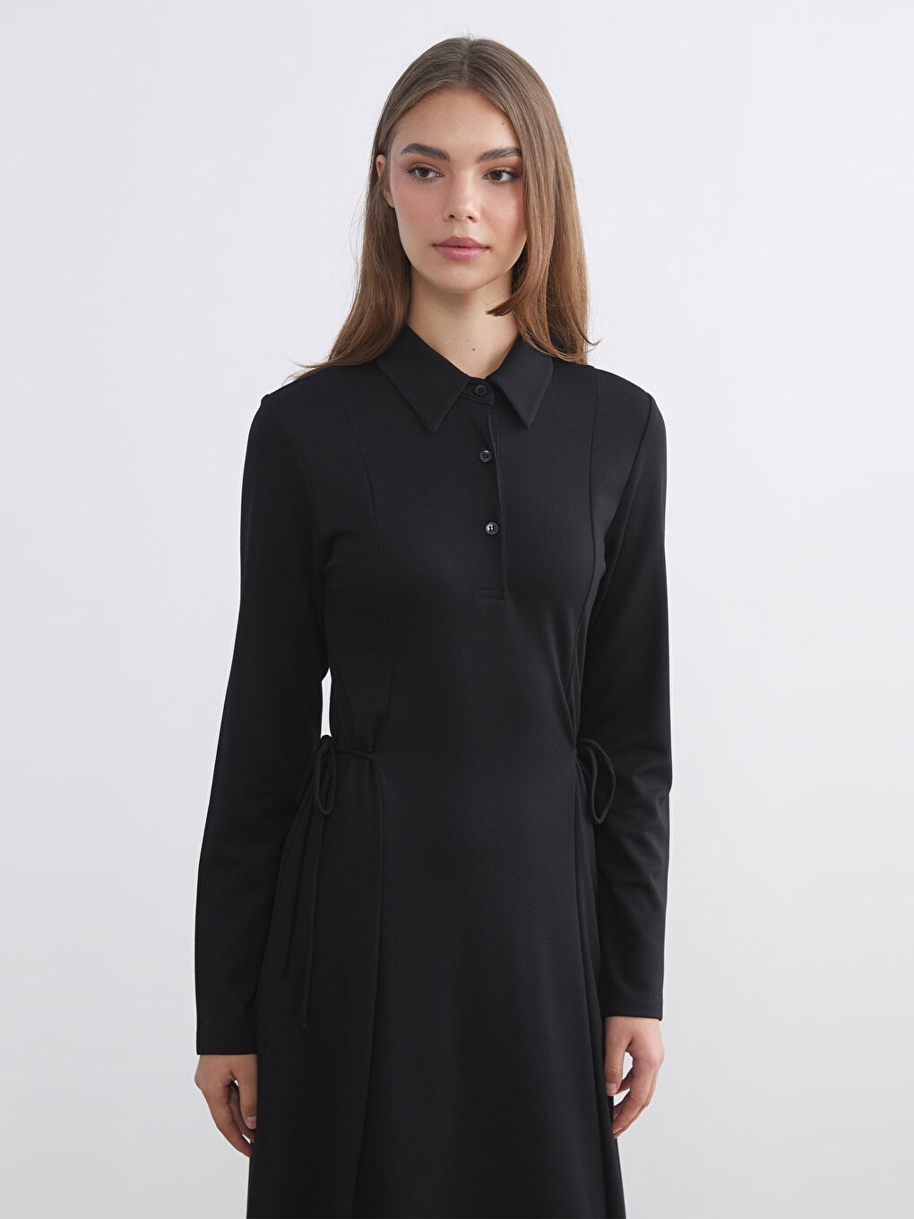 Siyah Gömlek Yaka Bağlama Detaylı Elbise-5